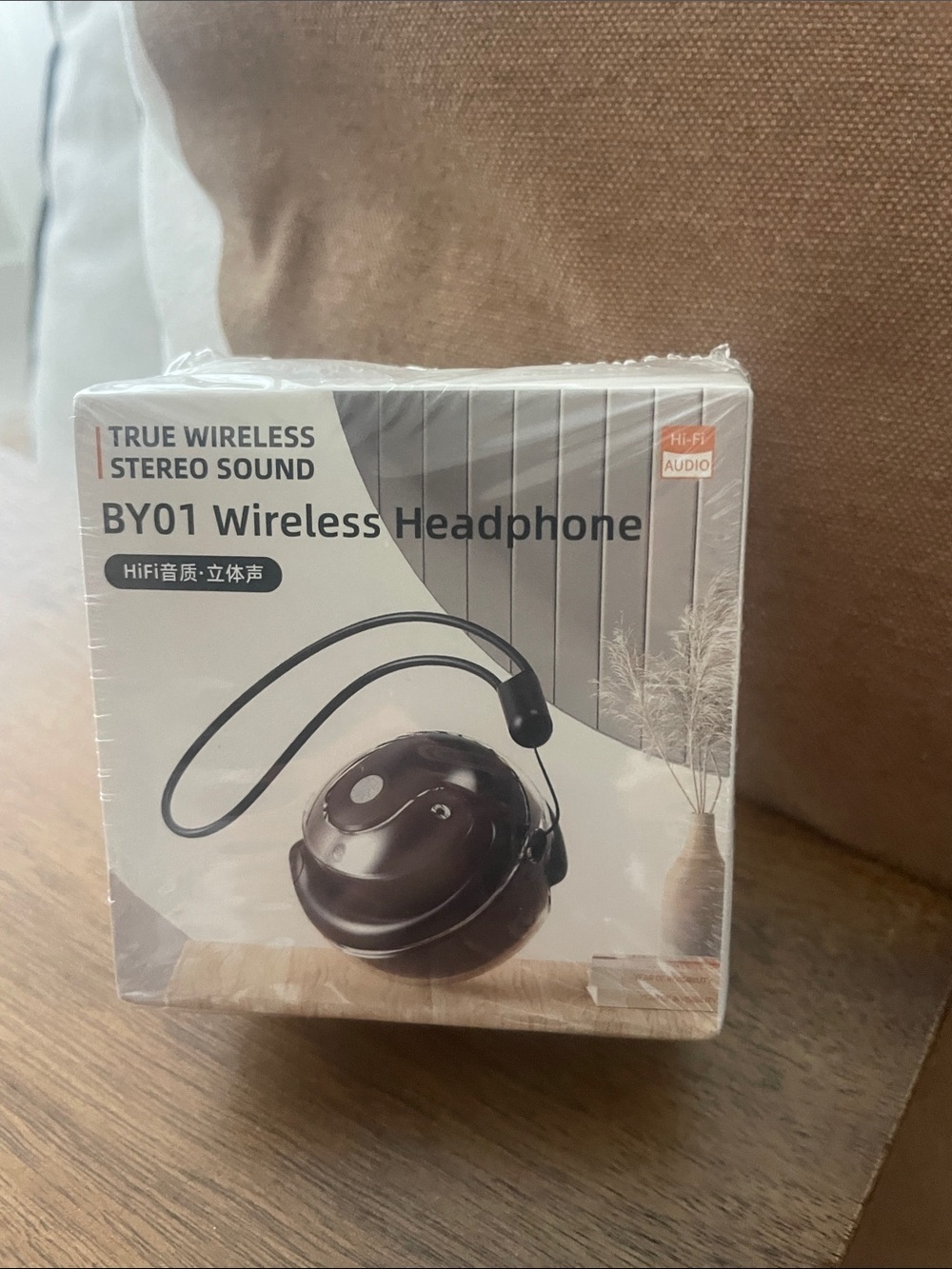 BY01 Wireless On-Ear Headphones - Black